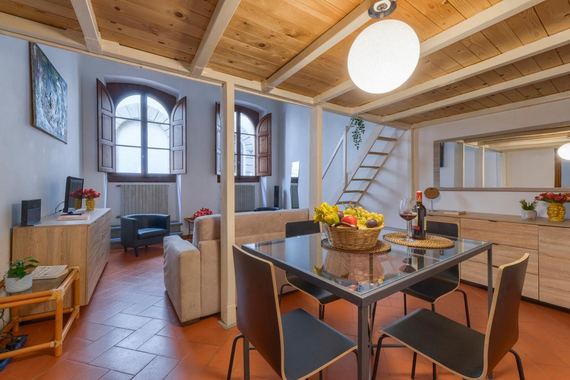 La Casa Di Dante Alighieri Apartment Firenze Bagian luar foto